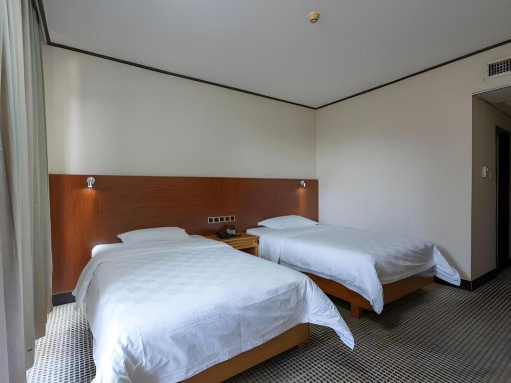 Nanfang Dasha Hotel Kanton Exterior foto