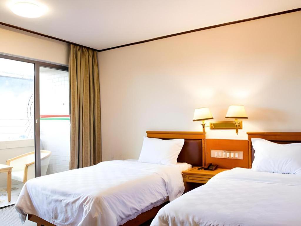 Nanfang Dasha Hotel Kanton Exterior foto